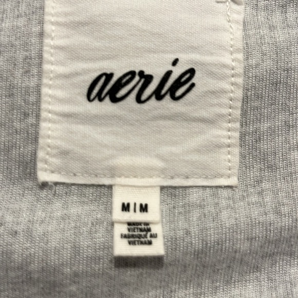 Aerie Grey Ribbed Velour Cropped Jacket size Medium. - Picture 4 of 8